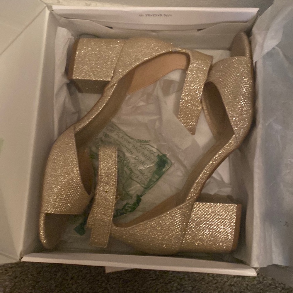 Cute heels!